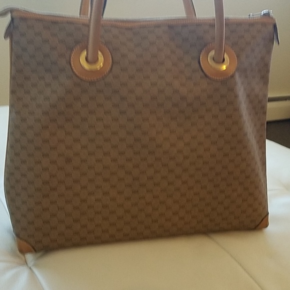Authentic Vintage gucci tote - Picture 1 of 8
